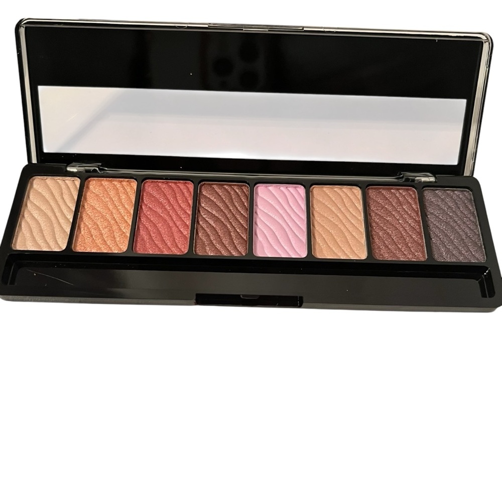 Giirdano Colors Blossom Eyeshadows New in Box
